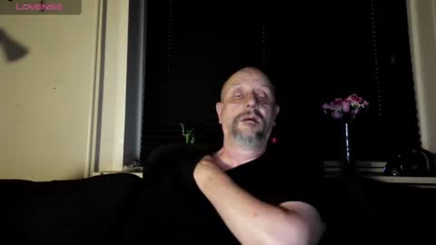Snapshot of hardmrlazy chatting on July 28, 2026, 7:39 pm MrLazy online show from July 28, 2026, 7:39 pm