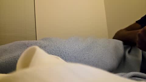 hardone00000 online show from October 17, 2025, 4:15 am