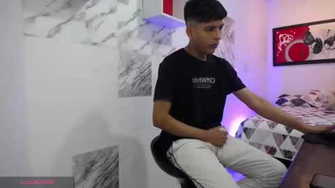 Andres Dean online show from March 11, 2025, 9:48 pm