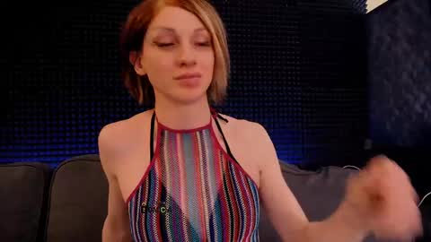 Miss Hardy online show from May 10, 2026, 11:04 am