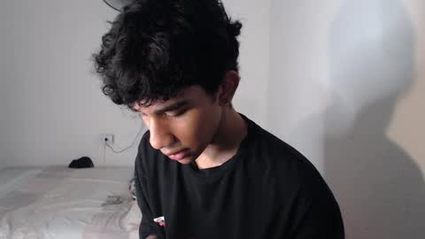 Hares online show from April 5, 2026, 9:06 am