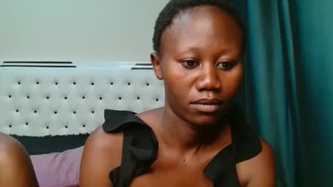 Kiki online show from September 11, 2025, 11:27 pm