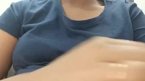 Snapshot of harleensexy26 chatting on February 28, 2025, 4:53 pm Sweety online show from February 28, 2025, 4:53 pm