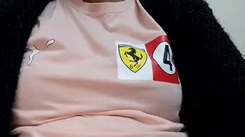 Snapshot of harleensexy26 chatting on March 5, 2025, 2:25 am Sweety online show from March 5, 2025, 2:25 am