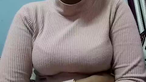 Snapshot of harleensexy26 chatting on March 12, 2025, 2:41 am Sweety online show from March 12, 2025, 2:41 am