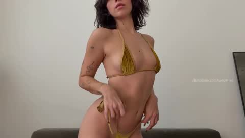 Harlow  online show from January 11, 2026, 3:17 pm