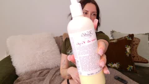 HARLOW BLAKE online show from January 19, 2025, 3:42 pm