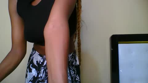 harmlessbitch online show from October 20, 2025, 8:20 pm