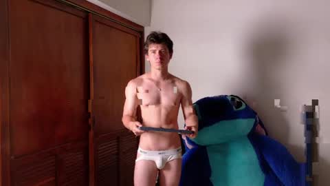 Snapshot of harry_brown2324 chatting on April 18, 2026, 10:21 pm Sebastian online show from April 18, 2026, 10:21 pm