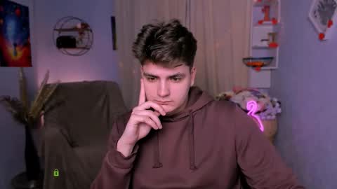 Snapshot of harry_luk chatting on March 2, 2026, 7:37 am Harry online show from March 2, 2026, 7:37 am