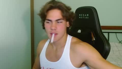 harryking1 online show from September 29, 2025, 8:02 pm