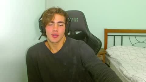 harryking1 online show from October 12, 2025, 7:02 pm