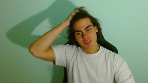 harryking1 online show from November 21, 2025, 10:19 pm