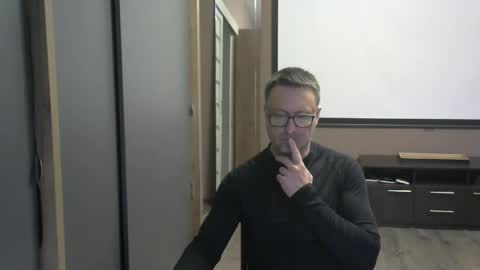 Snapshot of harrysnake chatting on October 5, 2025, 2:15 pm HarrySnake online show from October 5, 2025, 2:15 pm