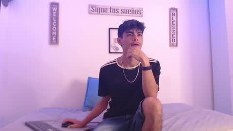 harry thomson online show from December 30, 2024, 3:03 am