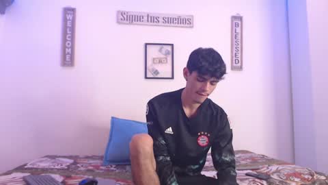 harry thomson online show from January 13, 2025, 11:27 pm