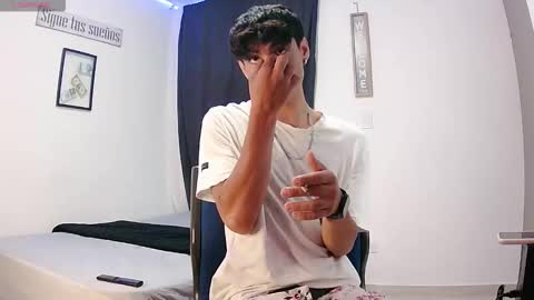 harry thomson online show from October 3, 2025, 11:40 am