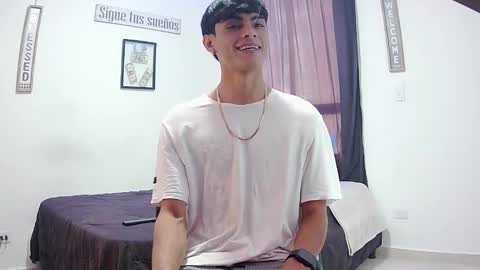 harry thomson online show from November 26, 2025, 6:31 pm