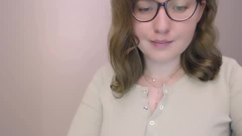 hartfoxx online show from March 3, 2025, 3:19 am