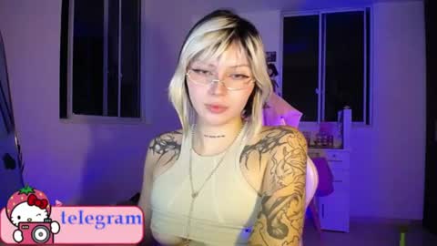 Snapshot of harumi09 chatting on August 6, 2026, 2:35 am harukitty online show from August 6, 2026, 2:35 am