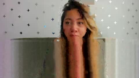 Sophia Blossom online show from April 24, 2026, 7:05 pm