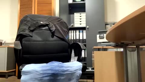 harun12366 online show from February 4, 2025, 6:14 am