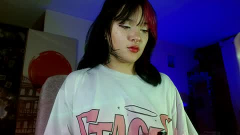 Im Emily and I could be the love of your life    online show from April 9, 2026, 2:55 am