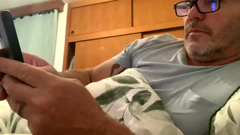 hawks2113 online show from February 24, 2025, 1:35 am