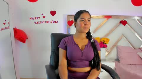 Hayami  online show from February 18, 2025, 12:39 pm