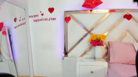 Hayami  online show from February 25, 2025, 12:24 pm