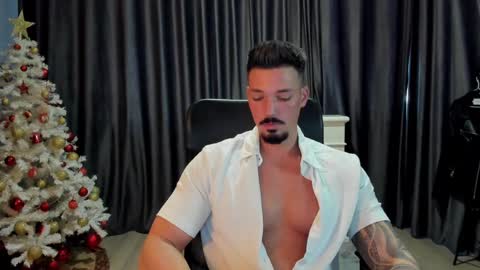 HaydenSpears online show from December 18, 2024, 1:02 pm