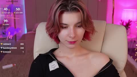 haylaamber online show from December 9, 2024, 5:18 am