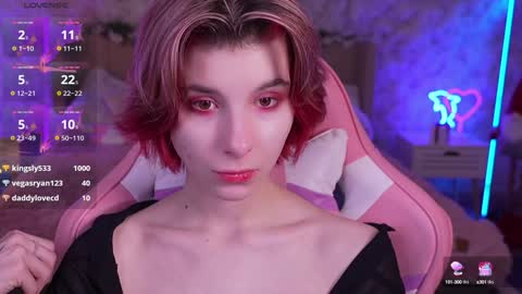 haylaamber online show from December 23, 2024, 2:45 am