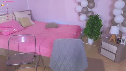 Hayle online show from January 22, 2025, 2:15 am