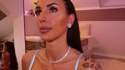 Snapshot of hayleybabe4 chatting on February 3, 2026, 10:15 pm Hayley online show from February 3, 2026, 10:15 pm