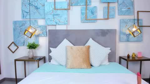 Hayli  online show from March 5, 2026, 5:53 pm