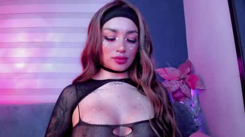 Snapshot of hazeeell chatting on January 10, 2025, 11:08 pm Marie online show from January 10, 2025, 11:08 pm