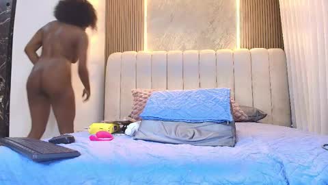 kataleya online show from February 28, 2026, 7:15 pm