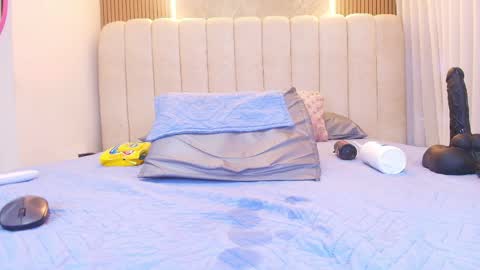 kataleya online show from April 16, 2026, 7:58 pm