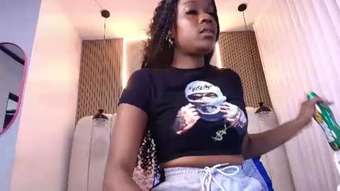 Snapshot of hazel_kataleya chatting on June 20, 2026, 7:16 pm kataleya online show from June 20, 2026, 7:16 pm