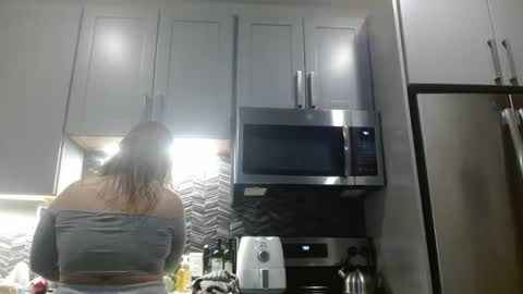 Hazel online show from February 25, 2025, 1:30 am