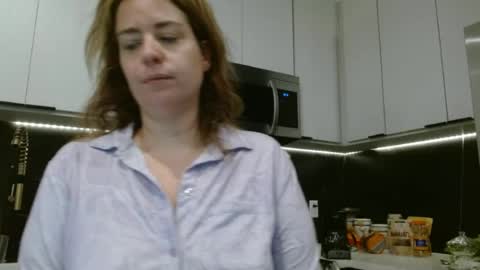 Snapshot of hazel_skye chatting on June 17, 2026, 3:13 pm Hazel online show from June 17, 2026, 3:13 pm
