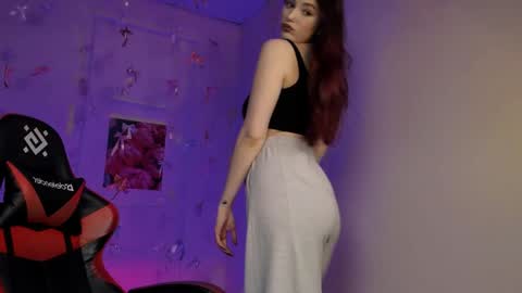 Hazel online show from April 4, 2026, 8:23 am