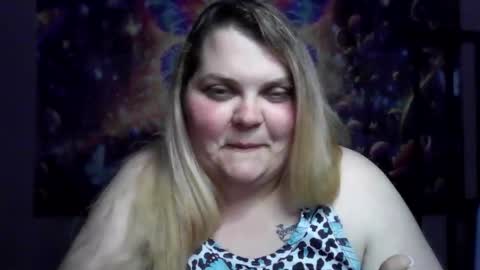 Snapshot of hazeleyez97 chatting on May 14, 2026, 4:30 am Hazeleyez97 online show from May 14, 2026, 4:30 am