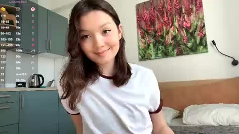 Snapshot of hazelhartshorn chatting on June 30, 2026, 2:51 pm Kira online show from June 30, 2026, 2:51 pm