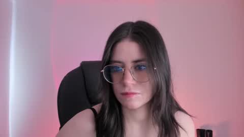 HazelKush online show from September 22, 2025, 4:20 pm