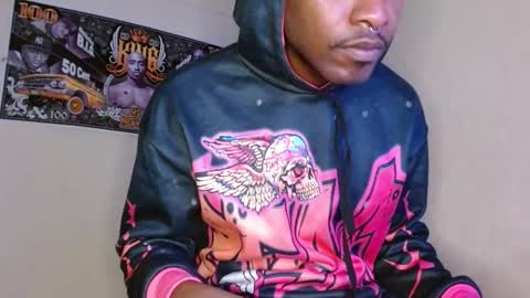 hazlan_420 online show from October 3, 2025, 9:28 am