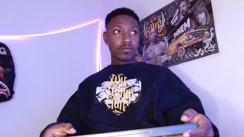 Snapshot of hazlan_420 chatting on February 8, 2026, 7:17 pm hazlan_420 online show from February 8, 2026, 7:17 pm