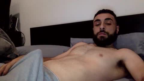 hbabian online show from November 1, 2025, 11:12 am