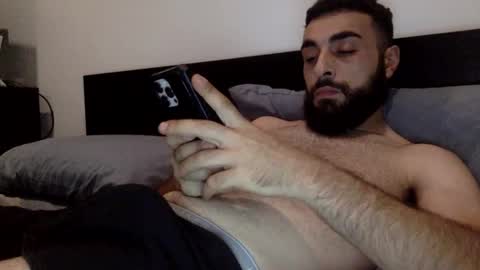 hbabian online show from November 11, 2025, 7:52 am